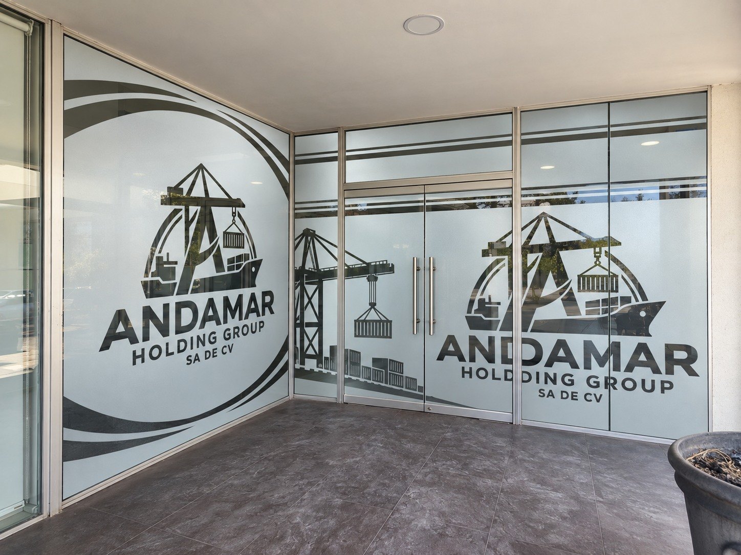 Oficinas de Andamar Holding Group en Manzanillo
